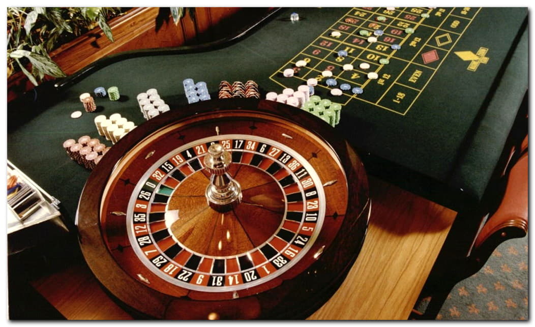 £222 casino chip at Unique Casino